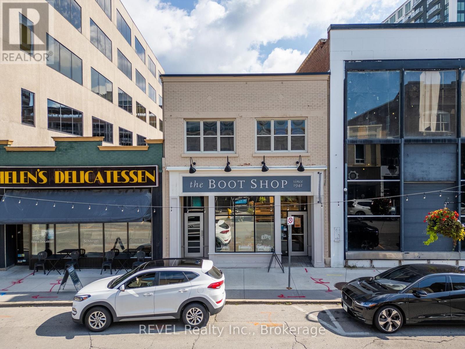 48 JAMES STREET, St. Catharines, Ontario