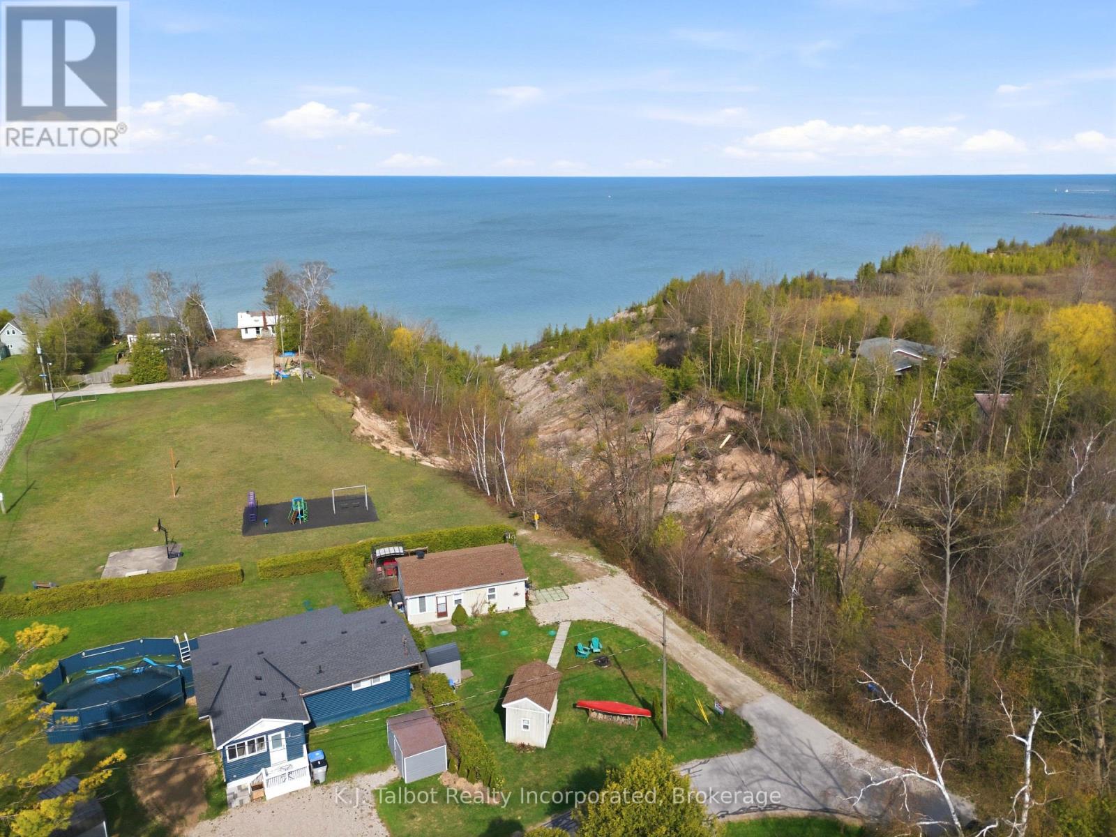 9 Ravine Park Road N, Central Huron, Ontario  N7A 3X8 - Photo 40 - X12883578