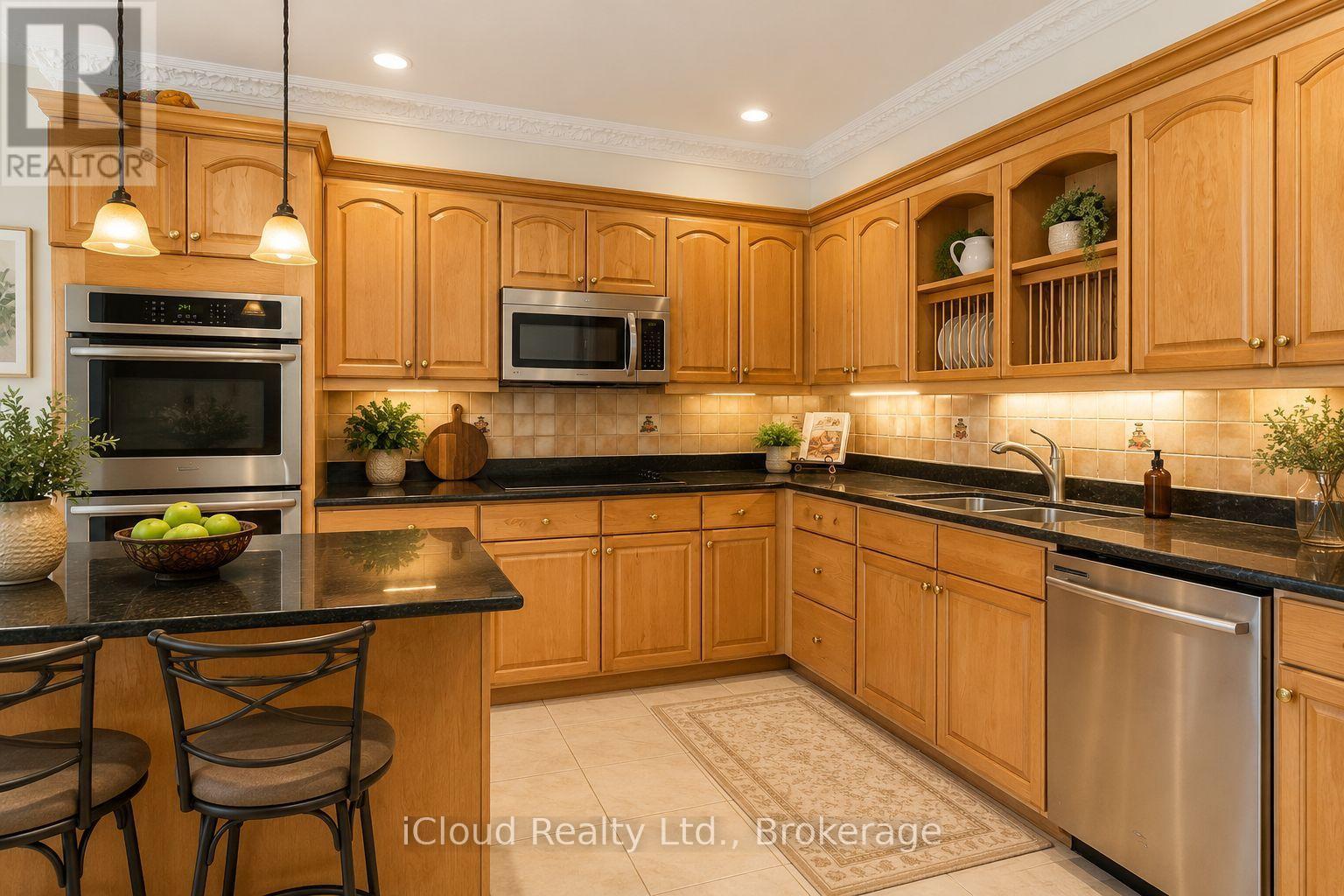837 - 33 Harbour Square, Toronto, Ontario  M5J 2G2 - Photo 10 - C13637090