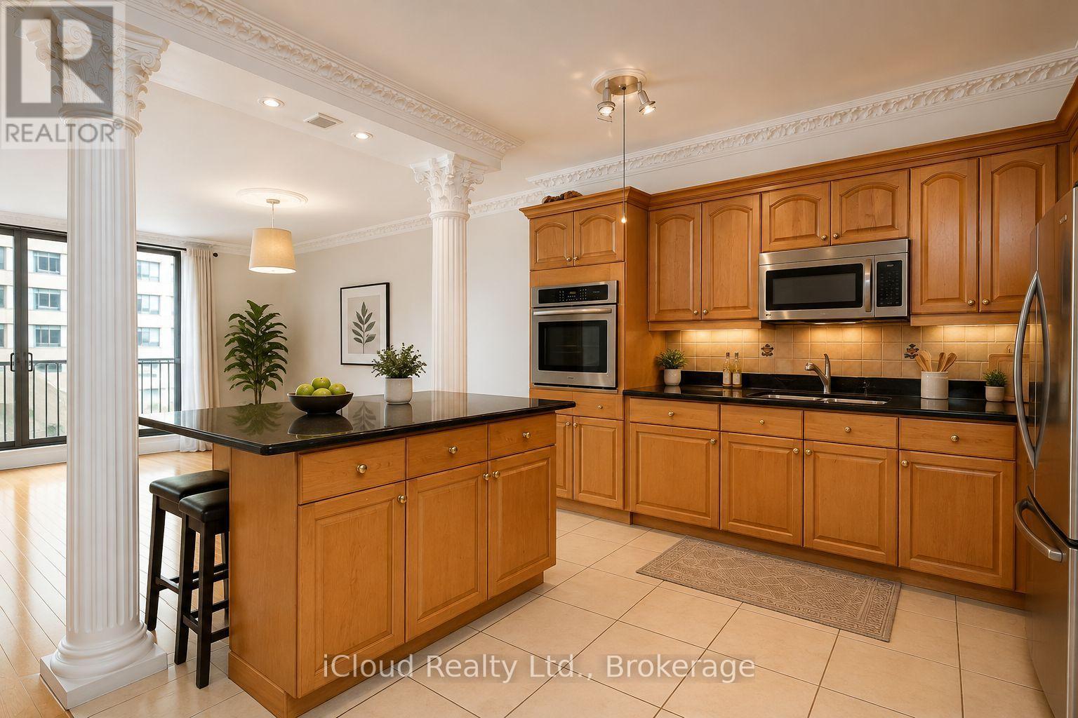 837 - 33 Harbour Square, Toronto, Ontario  M5J 2G2 - Photo 8 - C13637090