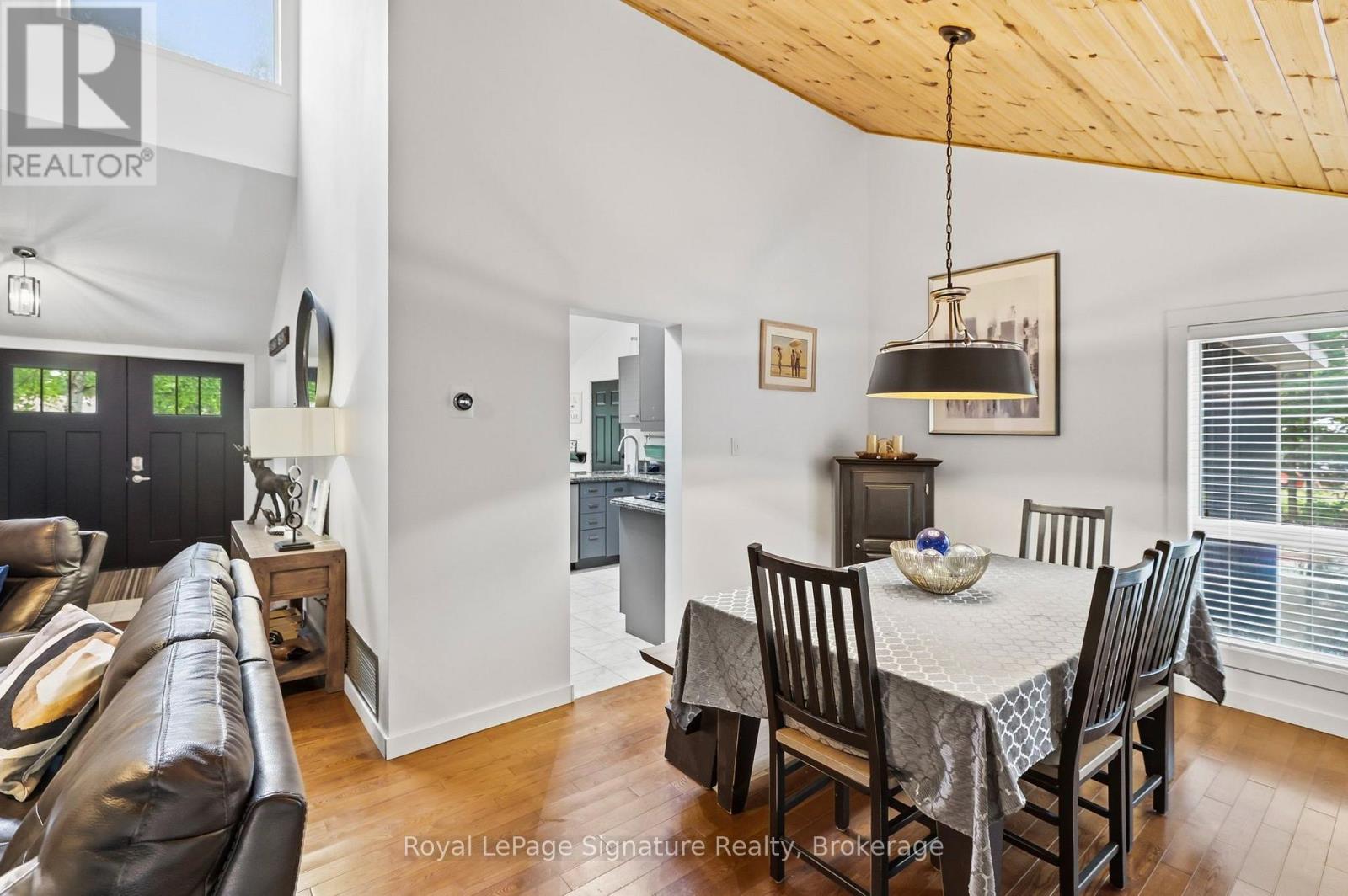 40 51st Street N, Wasaga Beach, Ontario  L9Z 1X2 - Photo 7 - S13722618