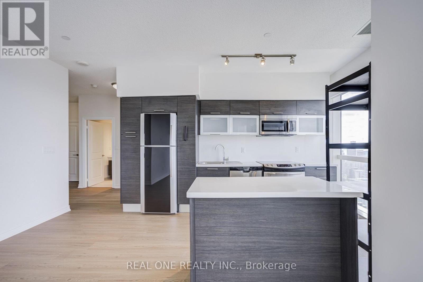 5814 - 386 Yonge Street, Toronto, Ontario M5B 0A5 - Photo 10 - C13722568
