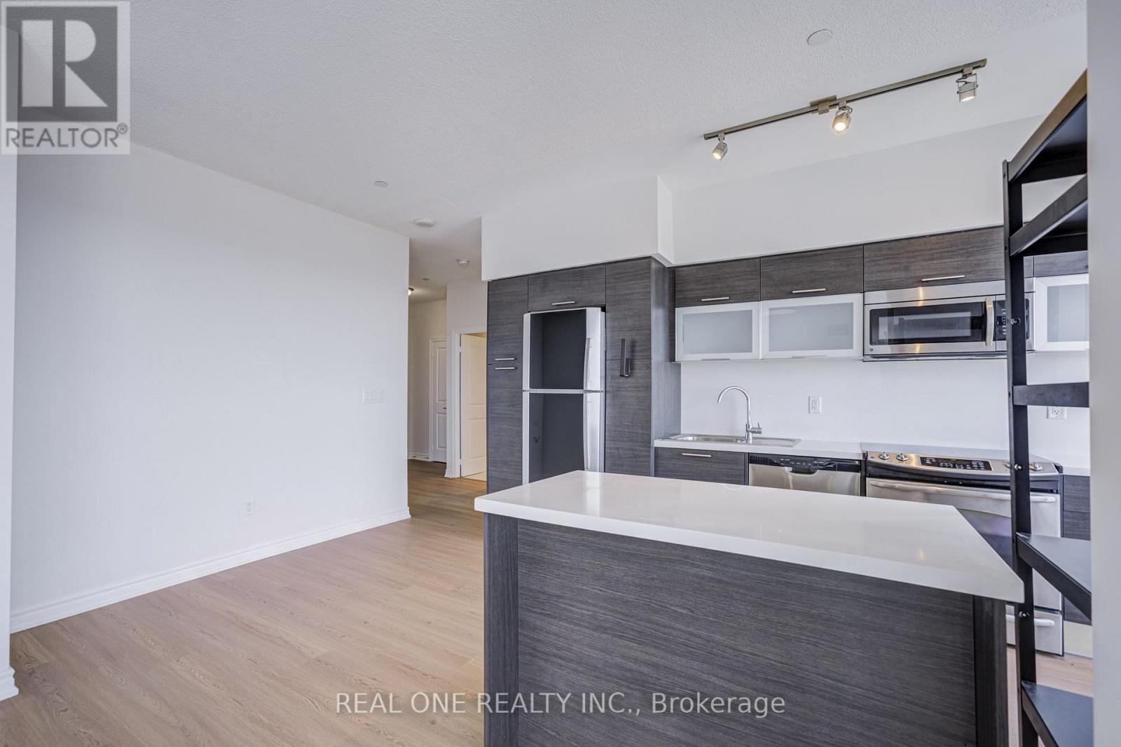 5814 - 386 Yonge Street, Toronto, Ontario M5B 0A5 - Photo 11 - C13722568