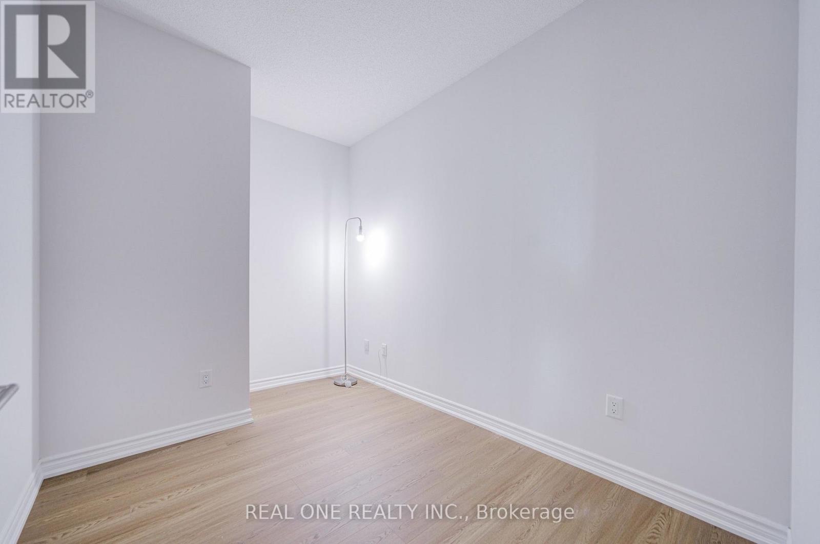 5814 - 386 Yonge Street, Toronto, Ontario M5B 0A5 - Photo 29 - C13722568
