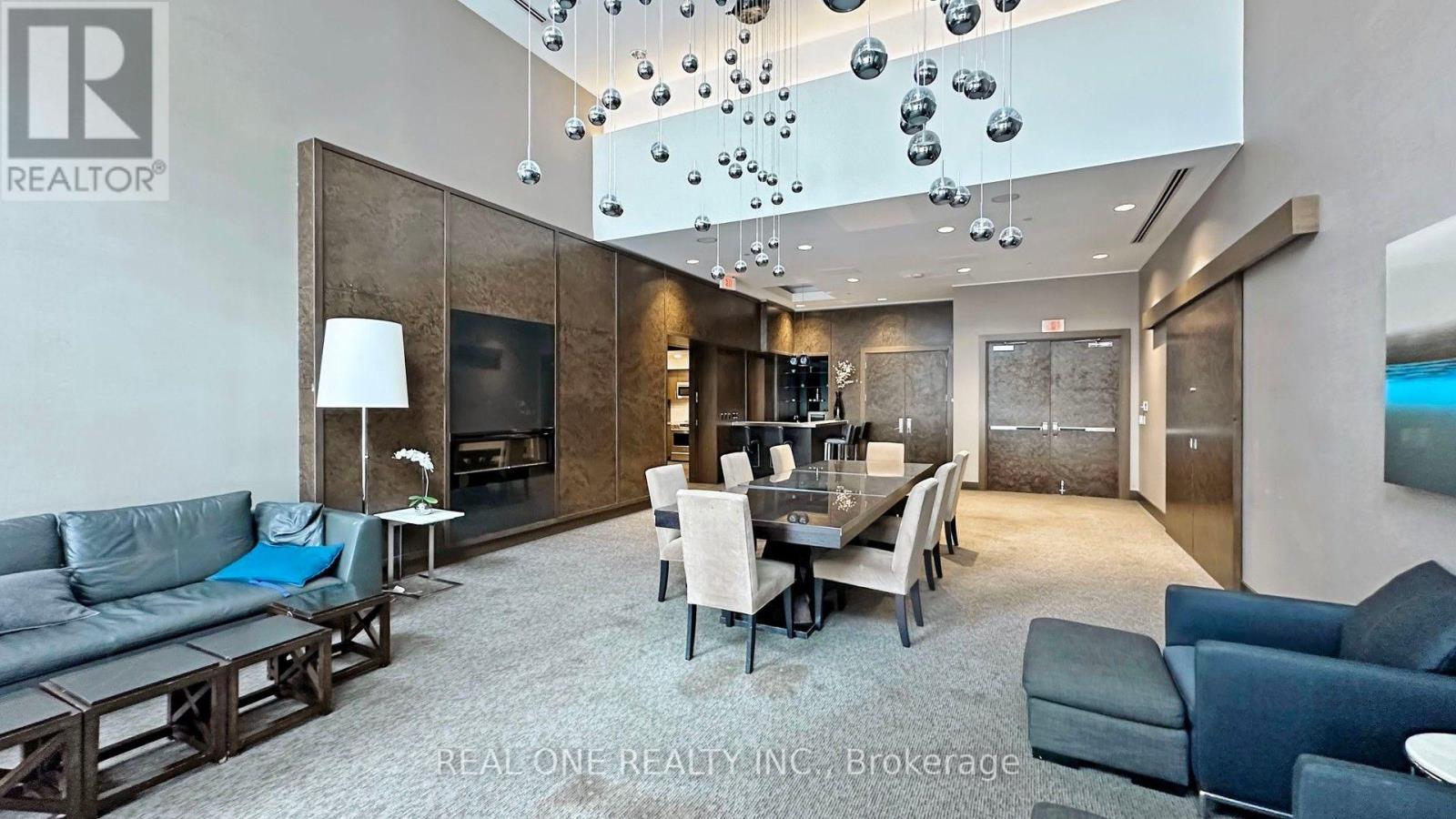 5814 - 386 Yonge Street, Toronto, Ontario M5B 0A5 - Photo 47 - C13722568