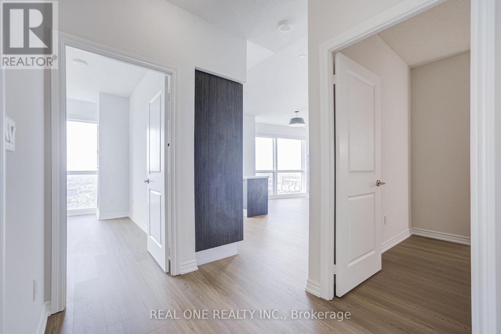 5814 - 386 Yonge Street, Toronto, Ontario M5B 0A5 - Photo 6 - C13722568