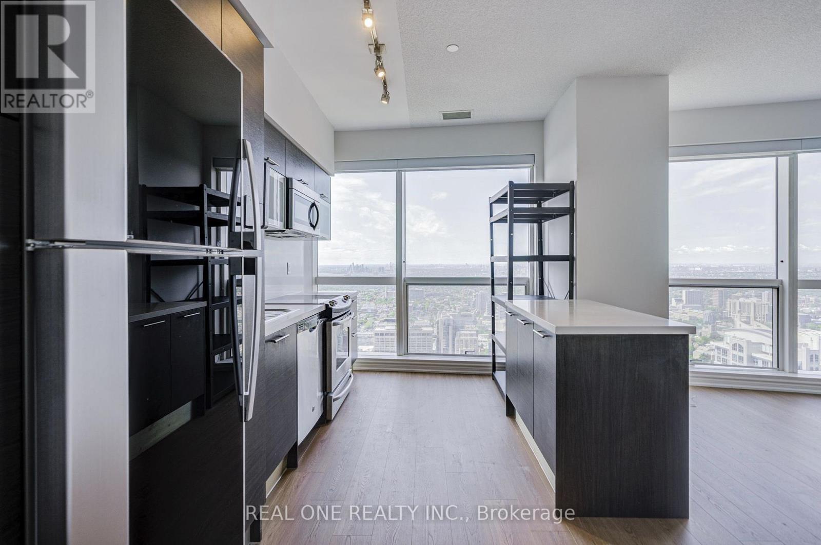5814 - 386 Yonge Street, Toronto, Ontario M5B 0A5 - Photo 8 - C13722568