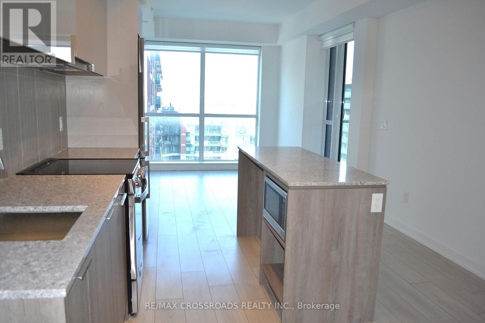735 - 31 Tippett Road, Toronto, Ontario  M3H 0C8 - Photo 4 - C13722572