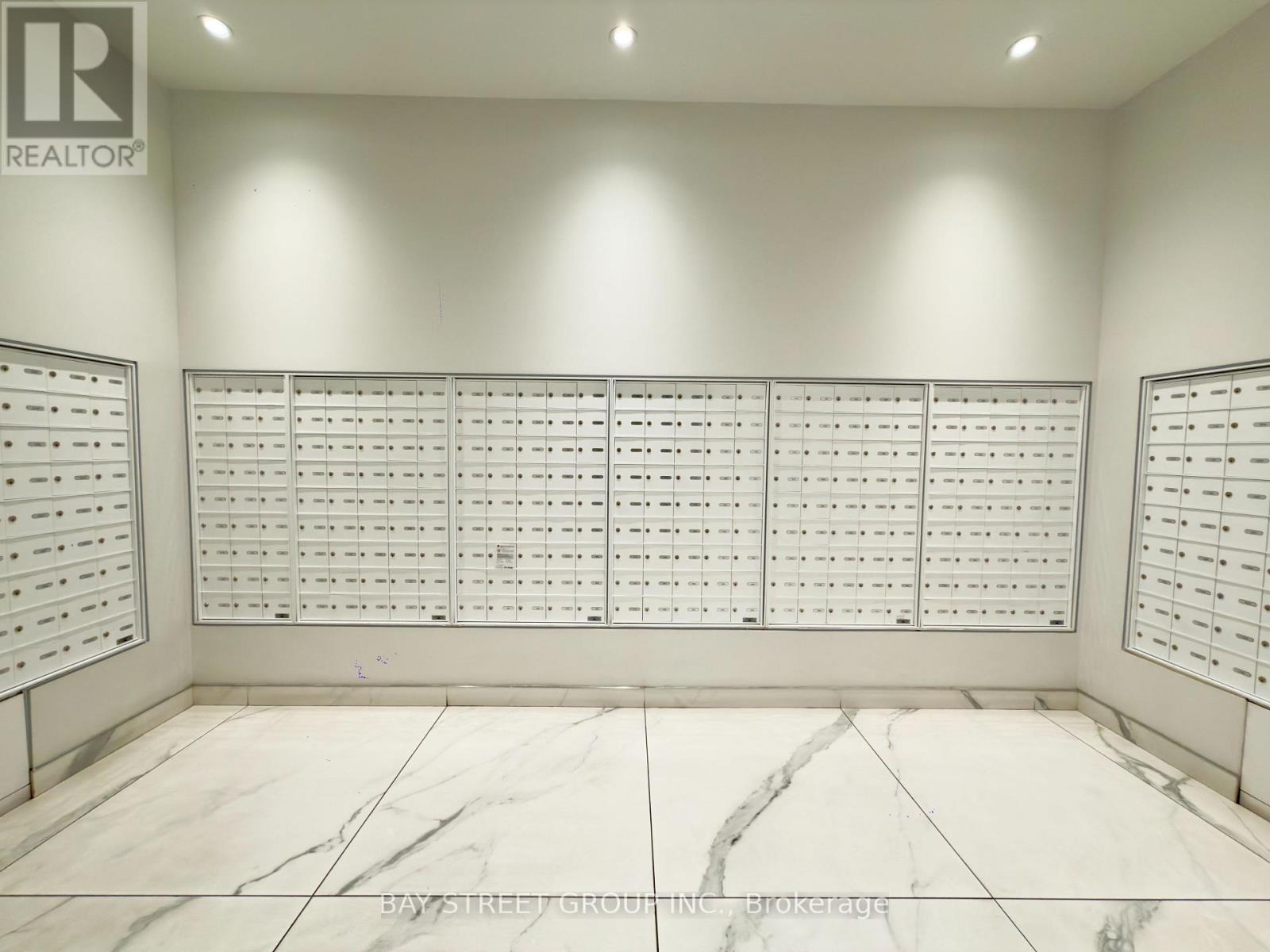 1119 - 20 Edward Street, Toronto, Ontario  M5G 1C9 - Photo 27 - C13722580