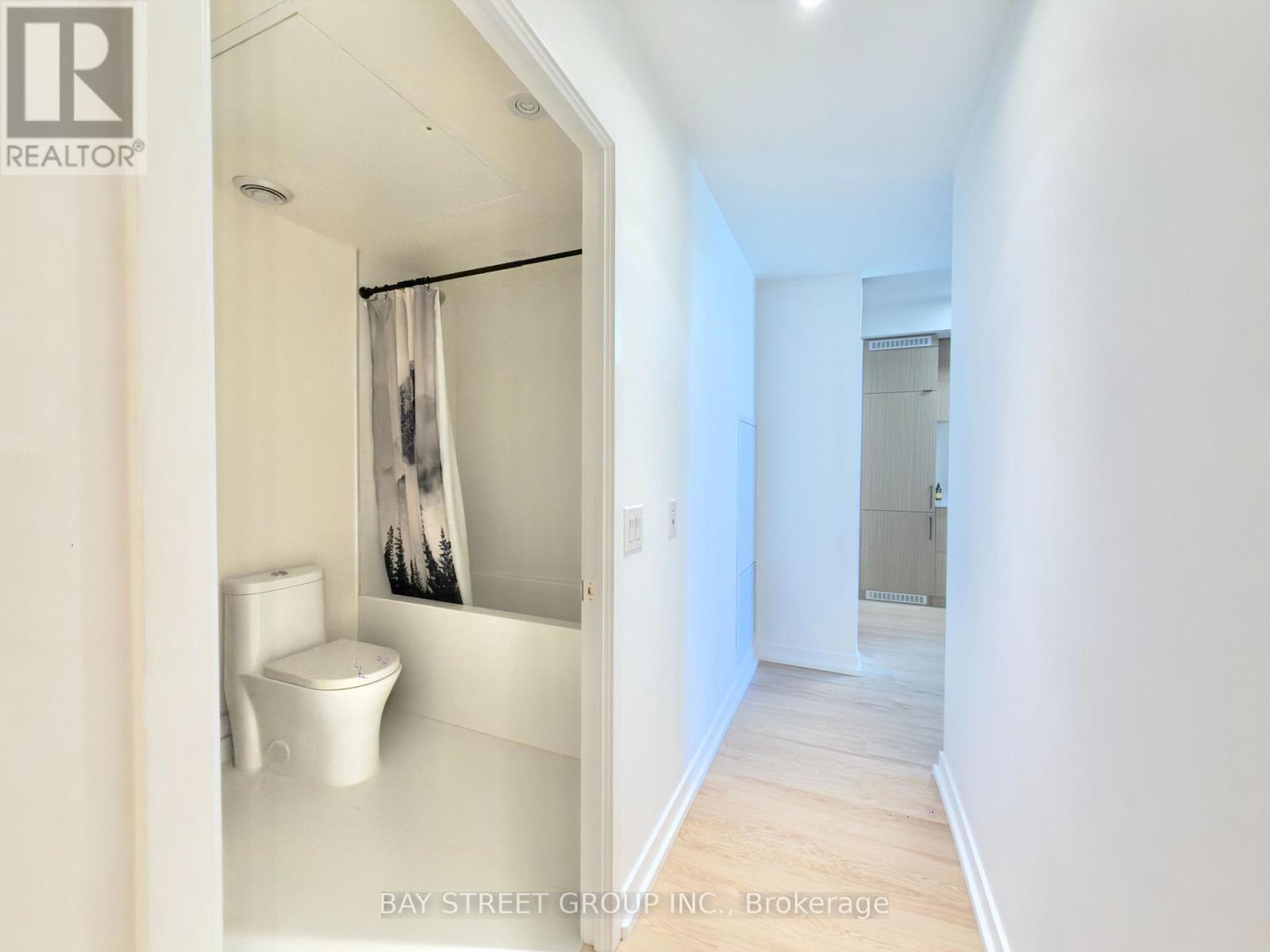 1119 - 20 Edward Street, Toronto, Ontario  M5G 1C9 - Photo 5 - C13722580