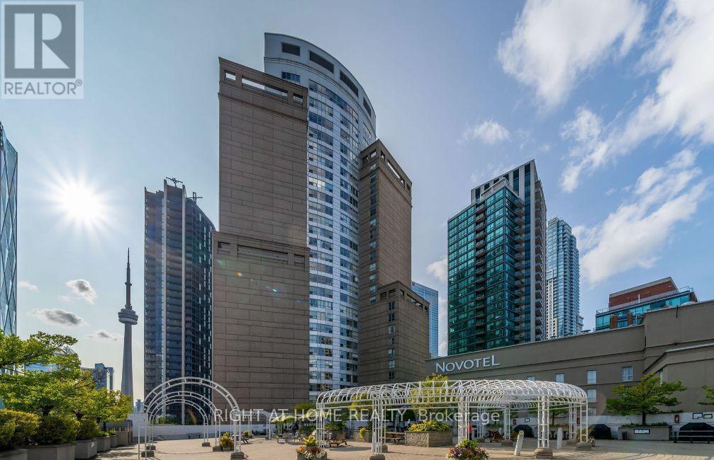 1619 - 25 The Esplanade, Toronto, Ontario  M5E 1W5 - Photo 17 - C13722634