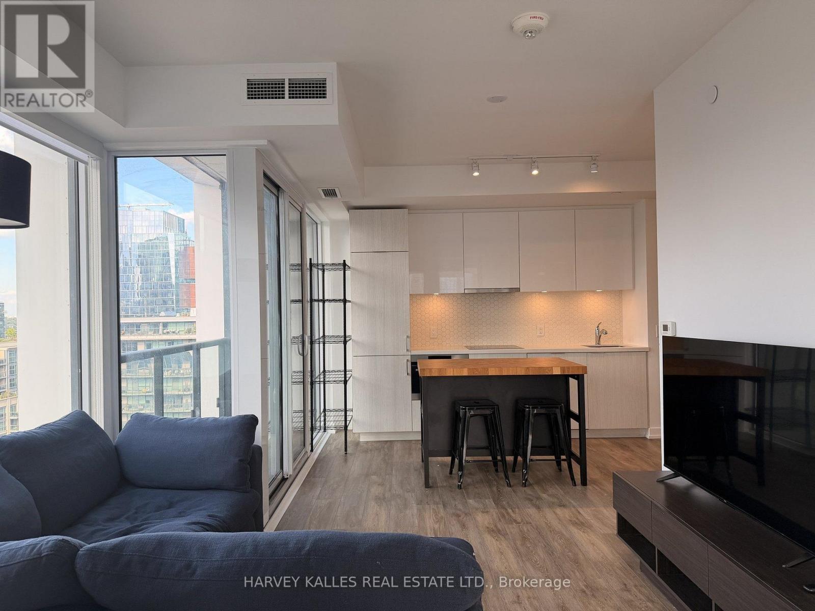 1704 - 158 FRONT STREET E, Toronto, Ontario