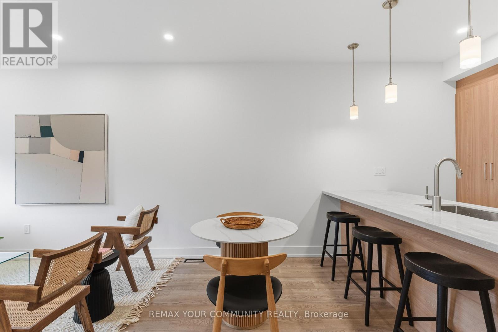 1 - 86 Kenwood Avenue, Toronto, Ontario  M6C 2S2 - Photo 12 - C13722702
