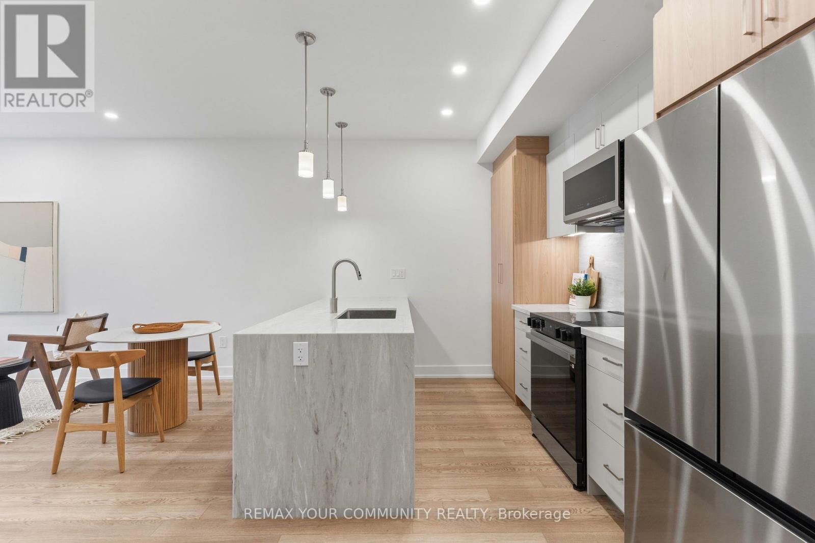 1 - 86 Kenwood Avenue, Toronto, Ontario  M6C 2S2 - Photo 14 - C13722702