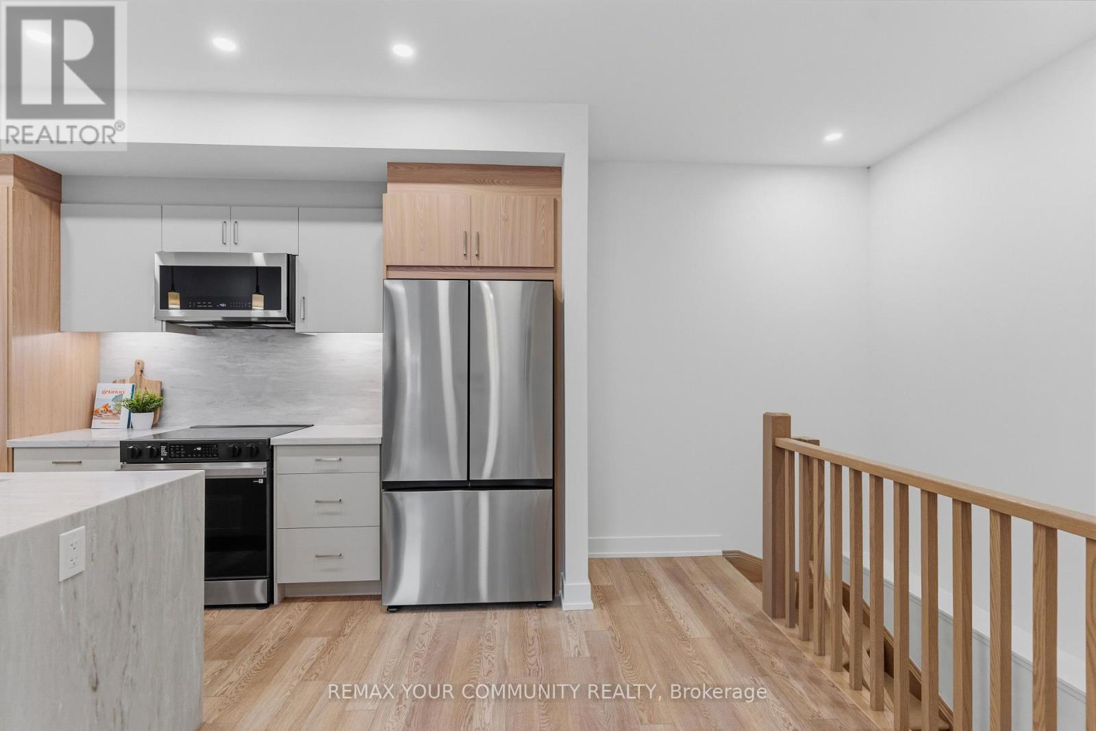 1 - 86 Kenwood Avenue, Toronto, Ontario  M6C 2S2 - Photo 17 - C13722702