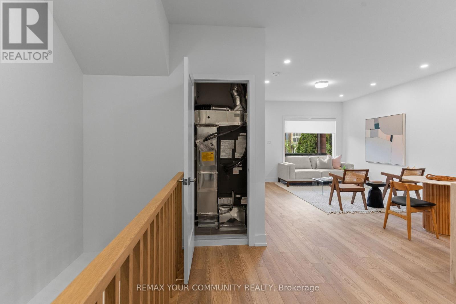 1 - 86 Kenwood Avenue, Toronto, Ontario  M6C 2S2 - Photo 20 - C13722702