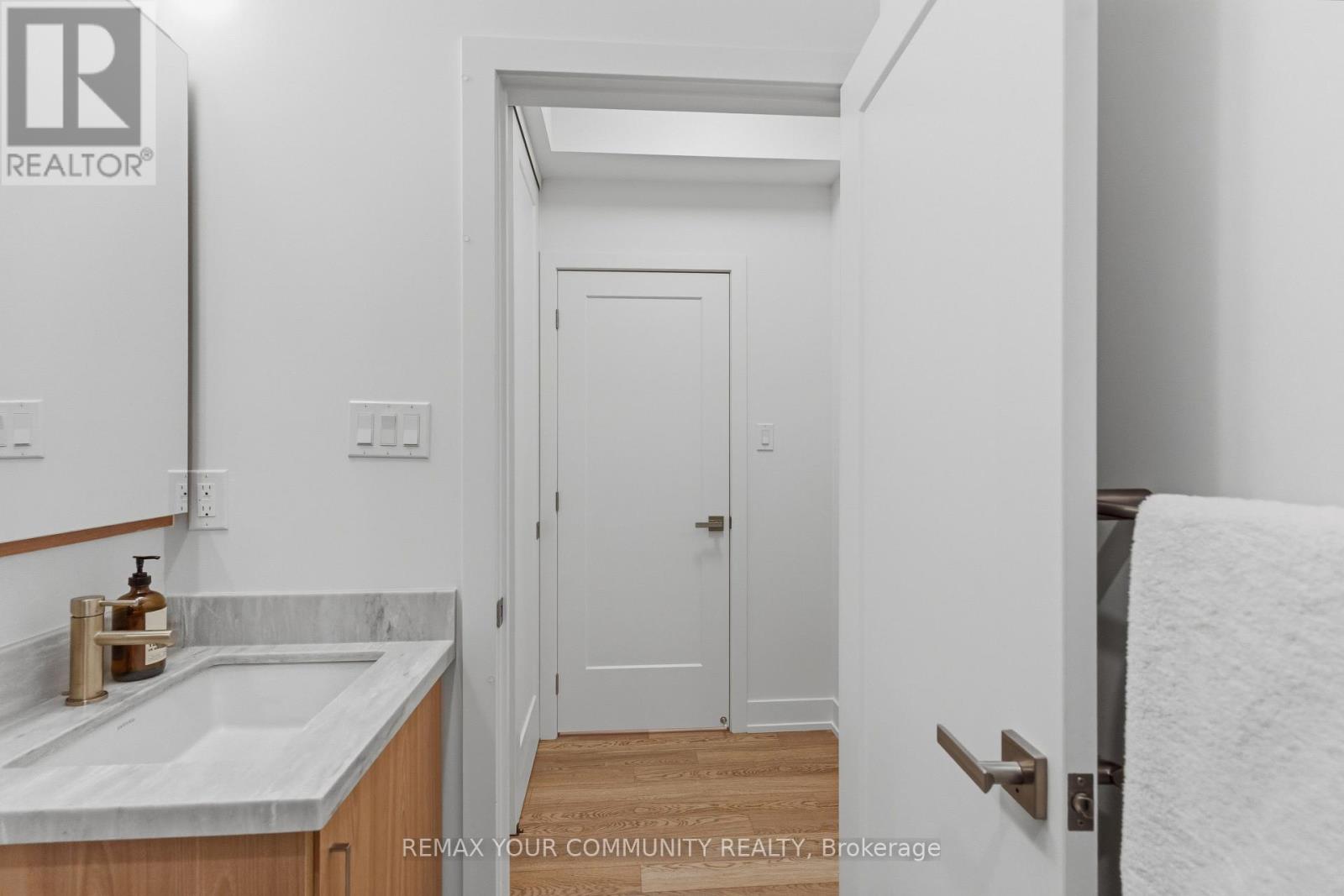 1 - 86 Kenwood Avenue, Toronto, Ontario  M6C 2S2 - Photo 30 - C13722702