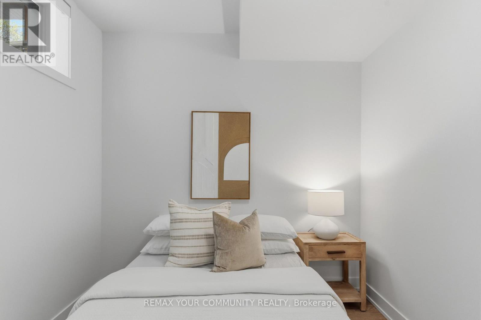 1 - 86 Kenwood Avenue, Toronto, Ontario  M6C 2S2 - Photo 31 - C13722702