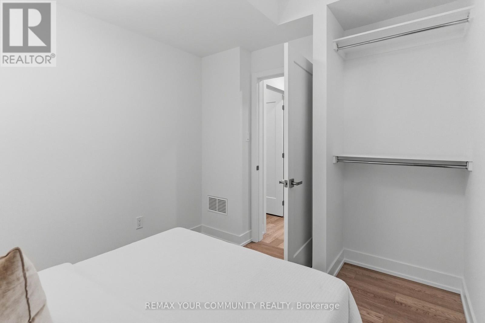 1 - 86 Kenwood Avenue, Toronto, Ontario  M6C 2S2 - Photo 34 - C13722702