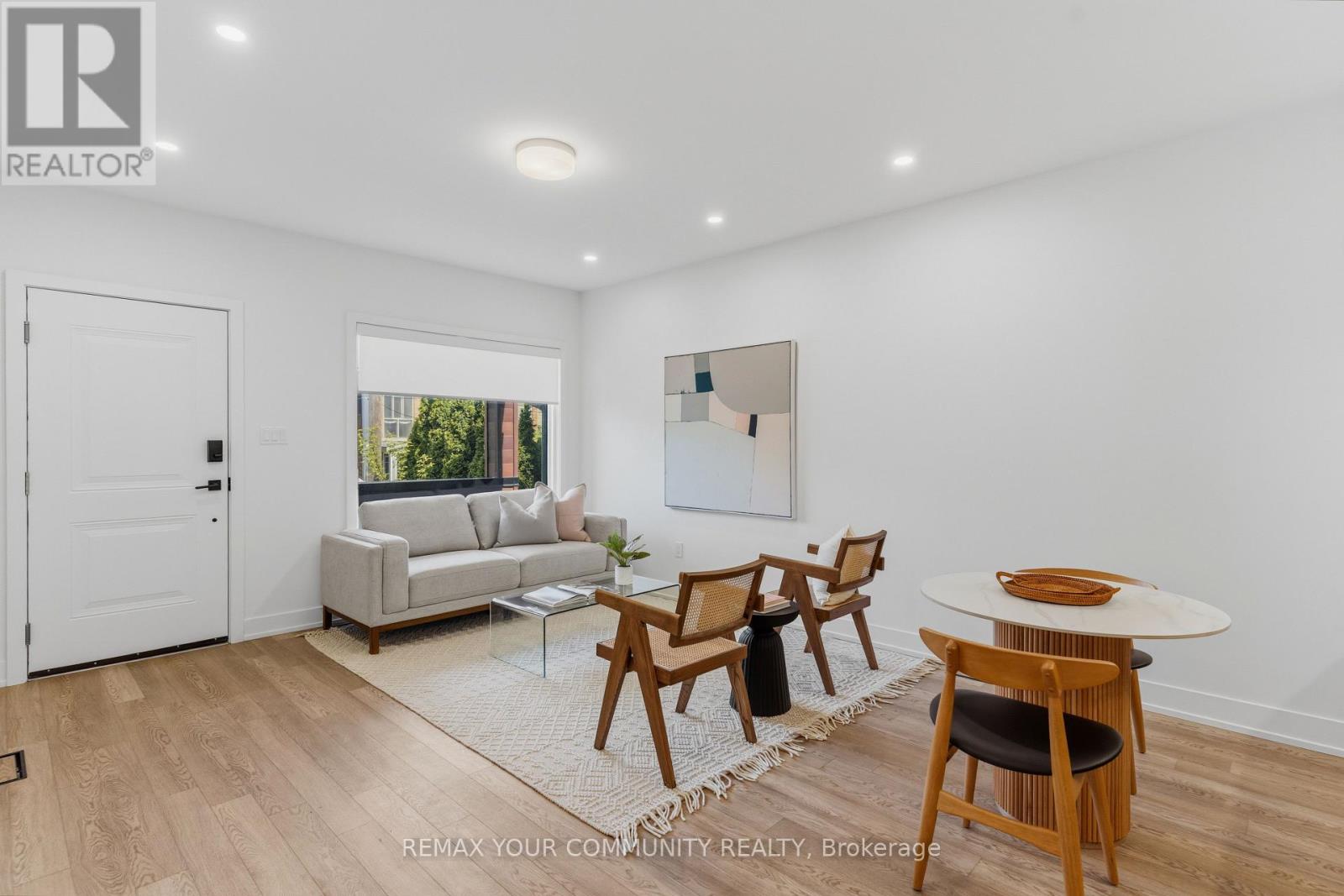 1 - 86 Kenwood Avenue, Toronto, Ontario  M6C 2S2 - Photo 4 - C13722702
