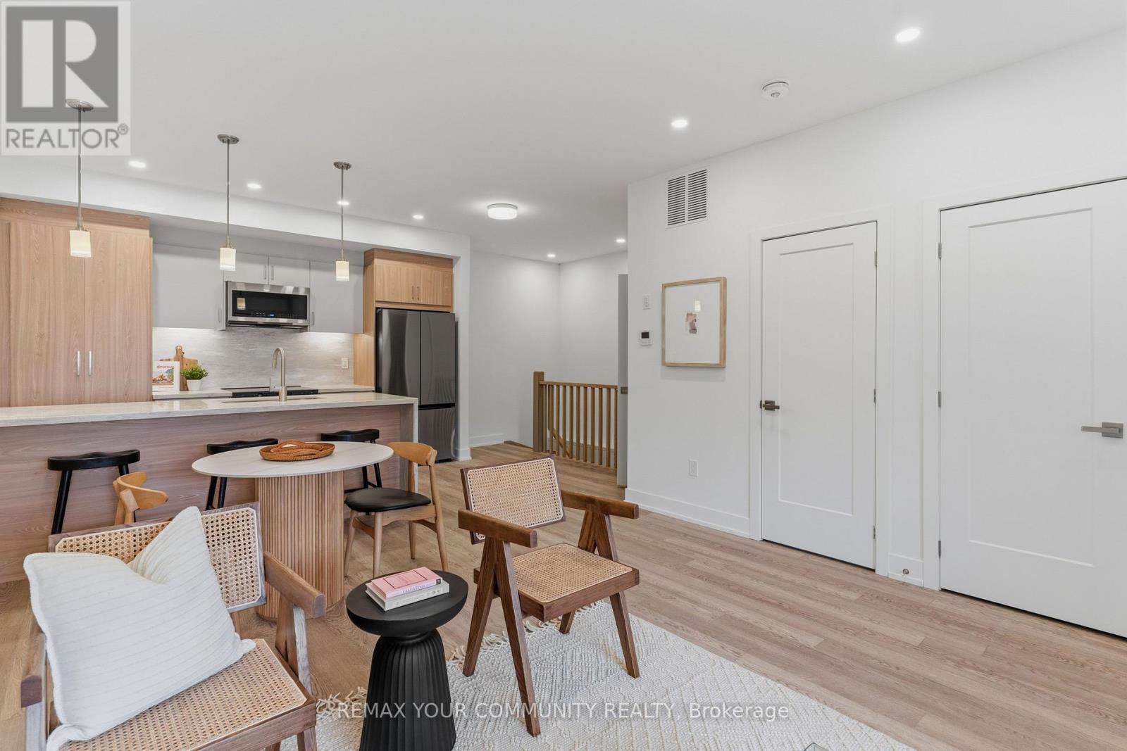 1 - 86 Kenwood Avenue, Toronto, Ontario  M6C 2S2 - Photo 8 - C13722702