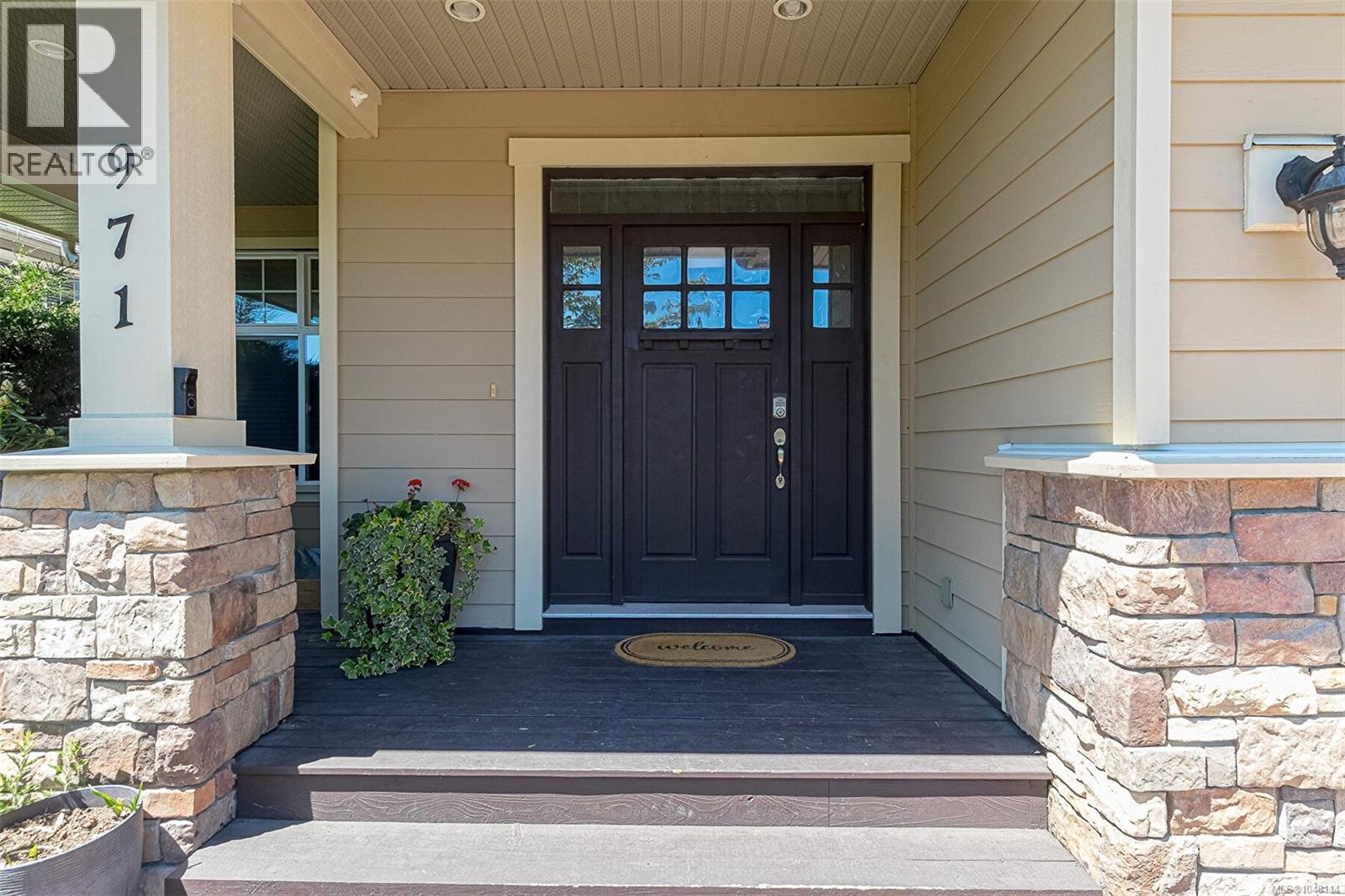 971 Gade Rd, Langford, British Columbia  V9B 0G8 - Photo 4 - 1048114