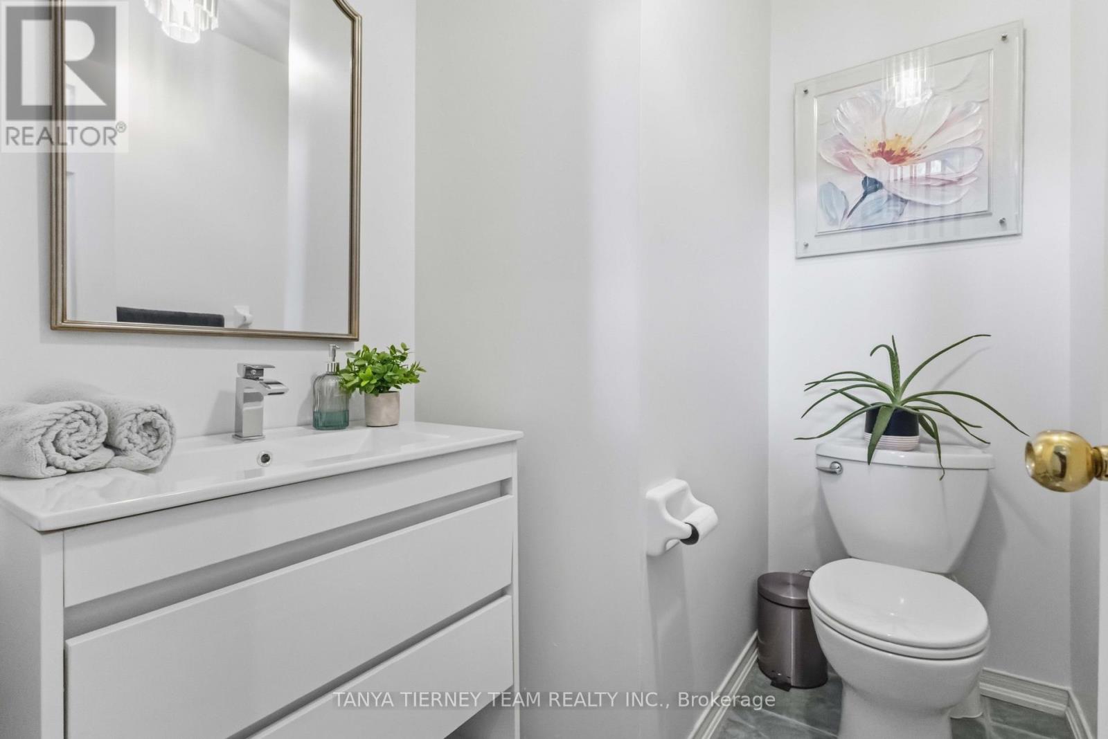36 Zachary Place, Whitby, Ontario  L1M 1E1 - Photo 25 - E13722528