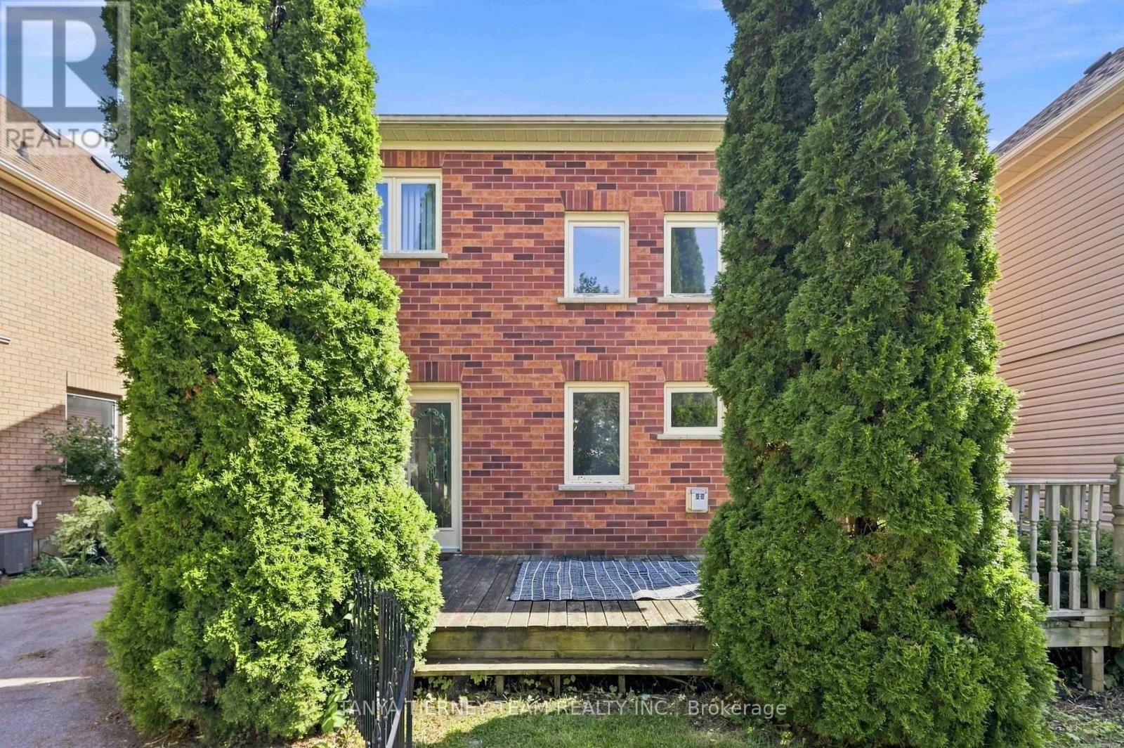 36 Zachary Place, Whitby, Ontario  L1M 1E1 - Photo 47 - E13722528