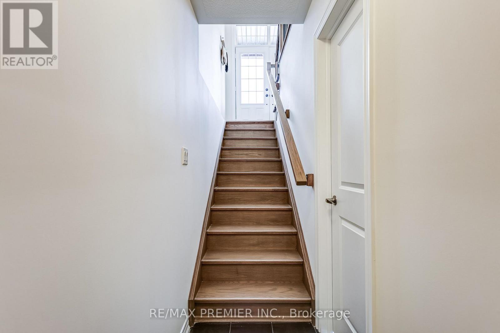1267 Winding Woods Trail, Pickering, Ontario  L1X 0S3 - Photo 43 - E13722550