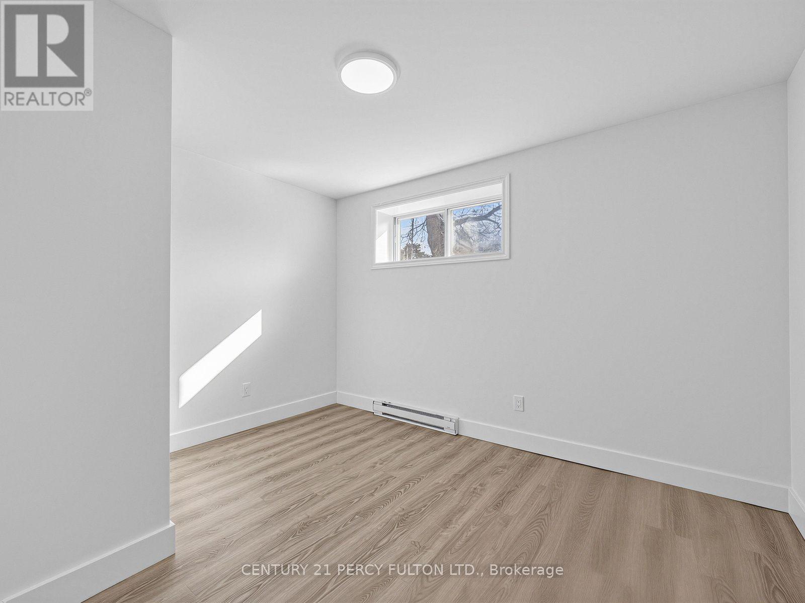 11 - 200 Garden Street, Whitby, Ontario  L1N 0L7 - Photo 3 - E13722558