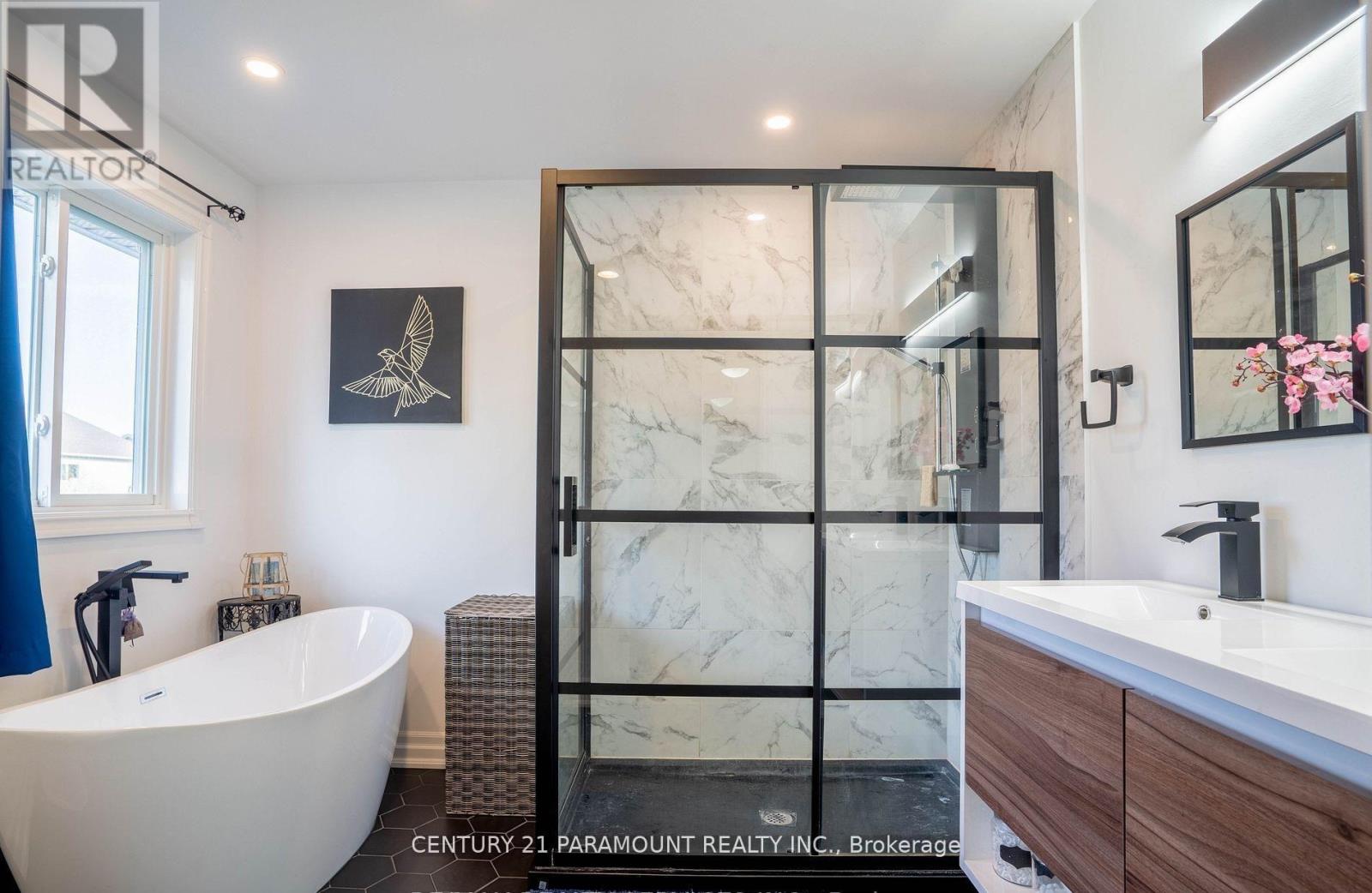 100 Fieldcrest Avenue, Clarington, Ontario  L1E 2Y9 - Photo 20 - E13722582