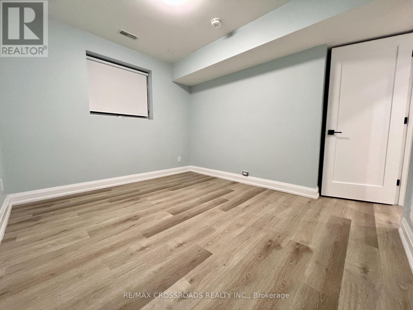 1 - 25 Glenside Avenue, Toronto, Ontario  M4L 2T6 - Photo 12 - E13722706