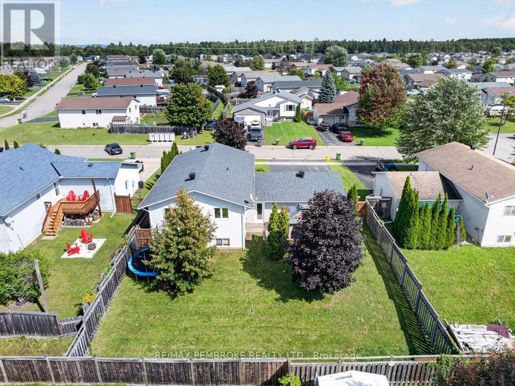 3 Winfield Street, Petawawa, Ontario  K8H 0A1 - Photo 44 - X13722686