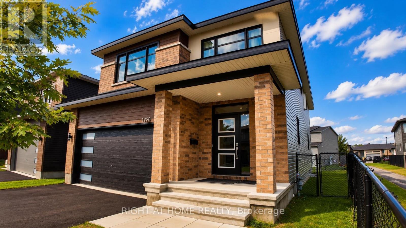 1220 Diamond Street, Clarence-Rockland, Ontario  K4K 0M1 - Photo 2 - X13722560
