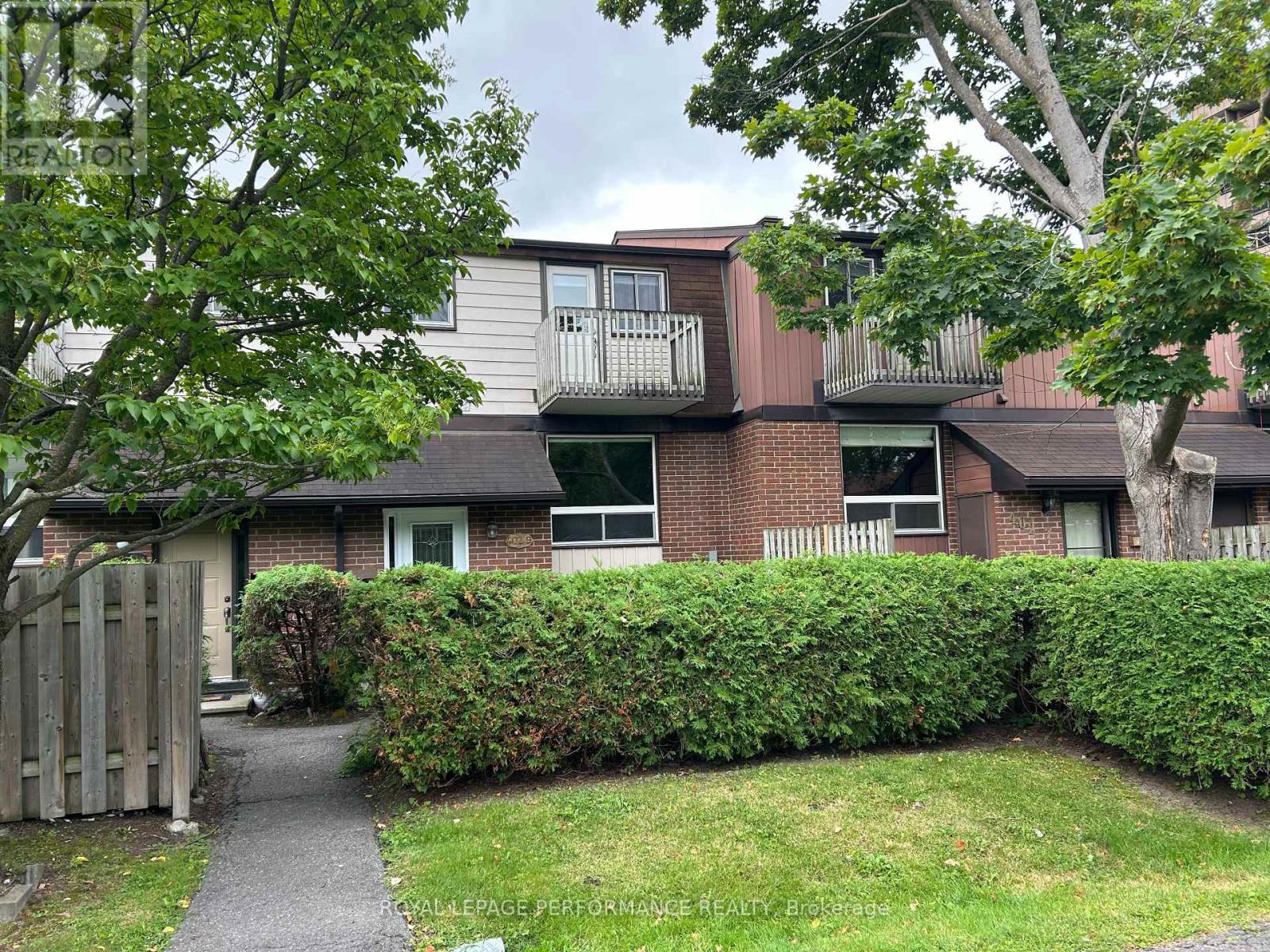 9 - 402 MONTFORT STREET S, Ottawa, Ontario
