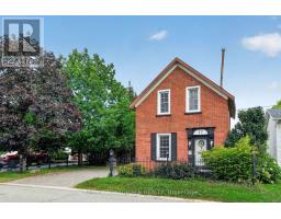 17 FRANCIS STREET, Carleton Place, Ontario