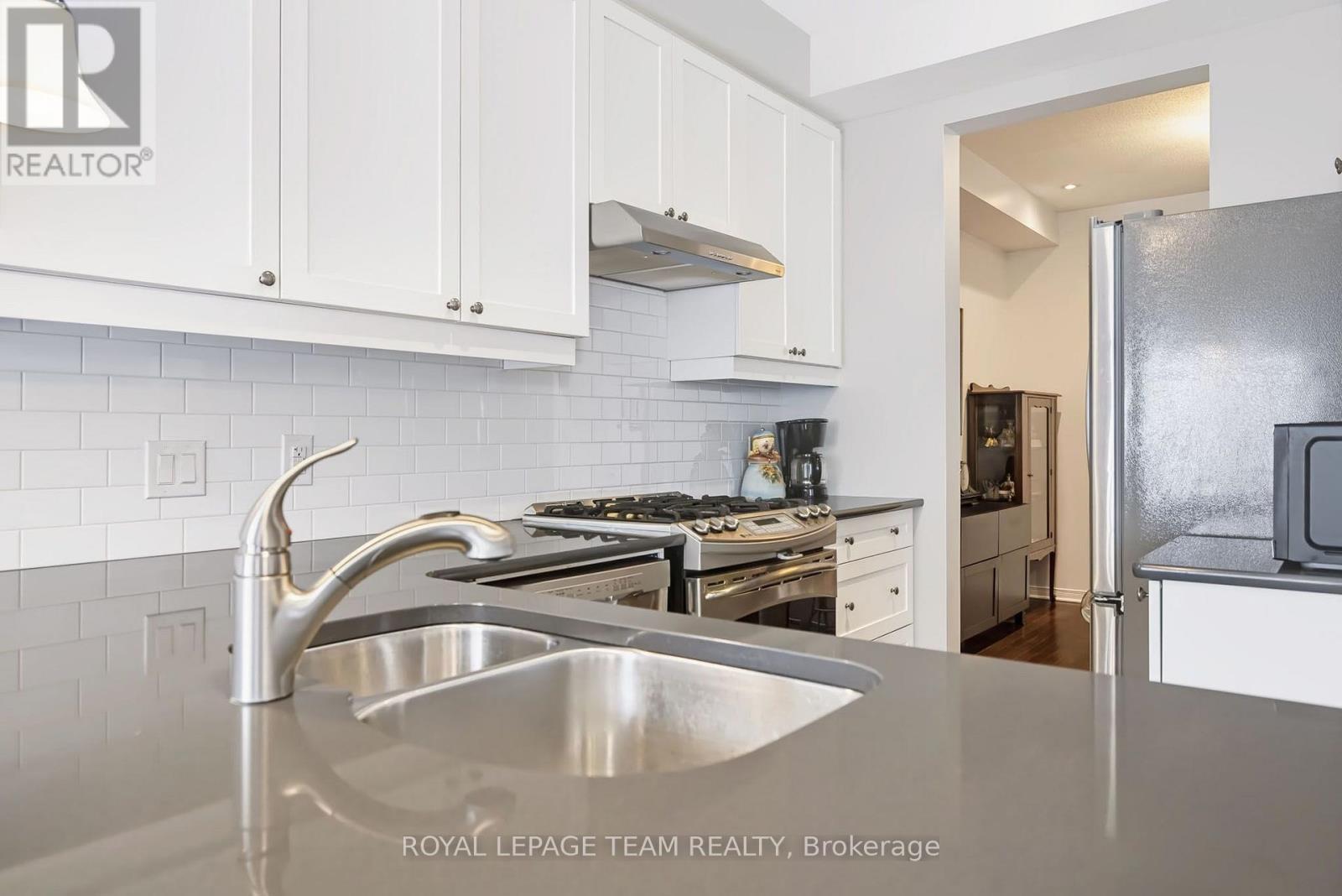 490 Dundonald Drive, Ottawa, Ontario  K2J 5S9 - Photo 10 - X13722710