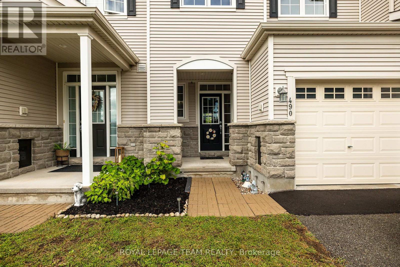 490 Dundonald Drive, Ottawa, Ontario  K2J 5S9 - Photo 3 - X13722710