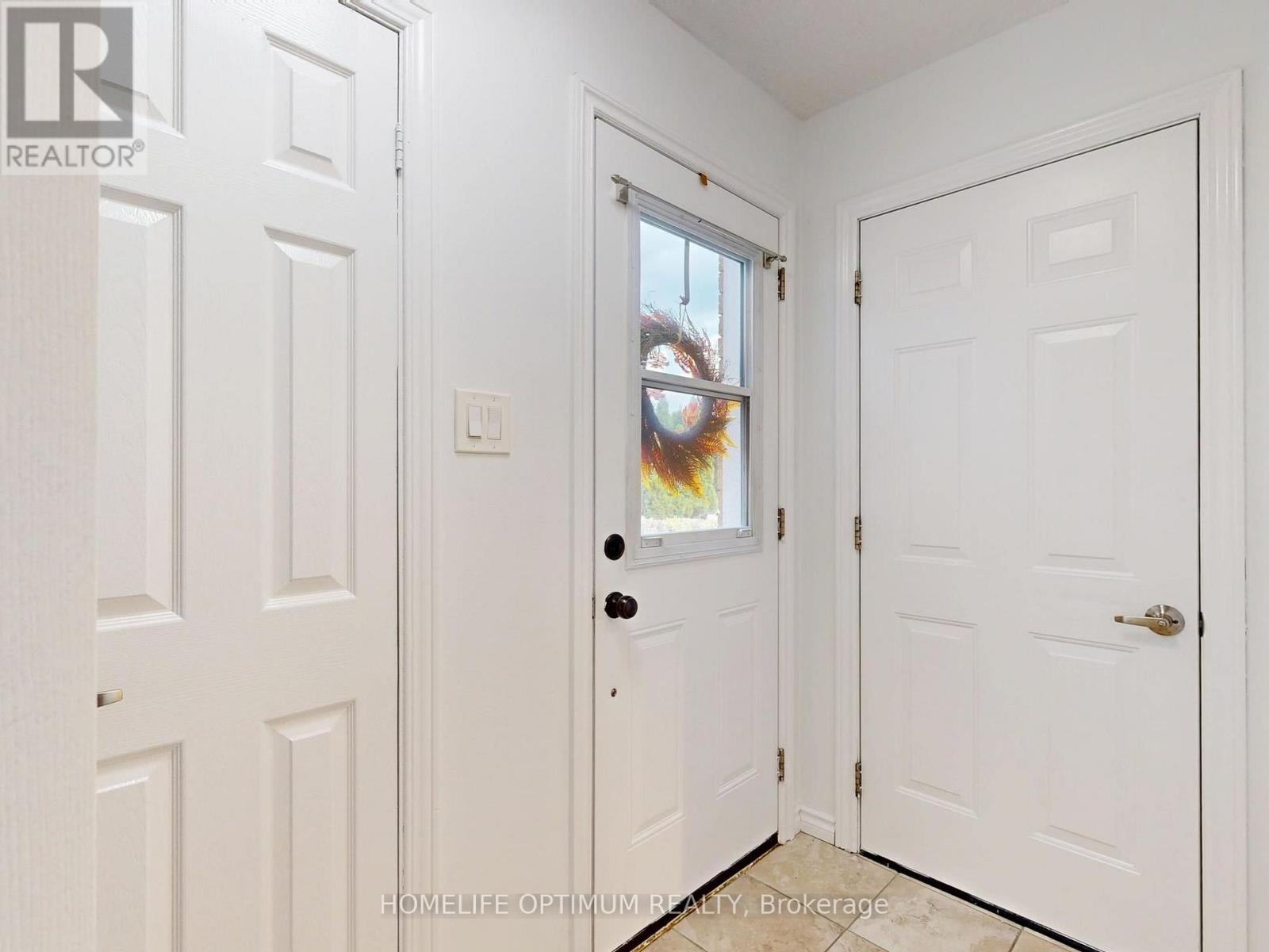 1258 Coleman Court, Innisfil, Ontario  L9S 1X4 - Photo 16 - N13722502