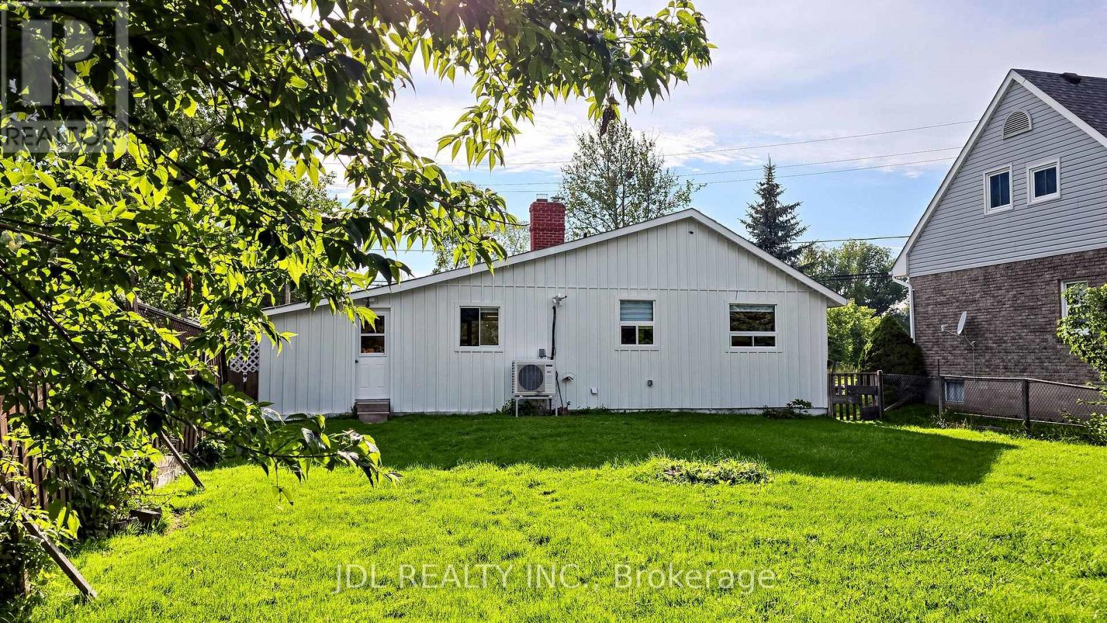 669 Lake Drive S, Georgina, Ontario  L4P 1T8 - Photo 29 - N13722514