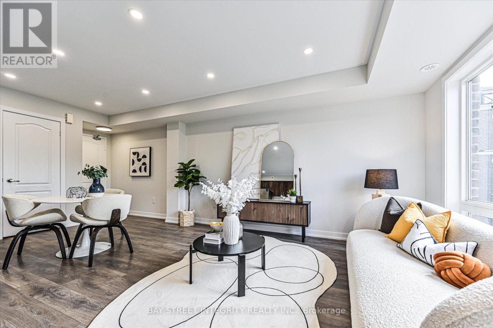 2916 - 15 Westmeath Lane, Markham, Ontario  L6B 0A8 - Photo 9 - N13722542