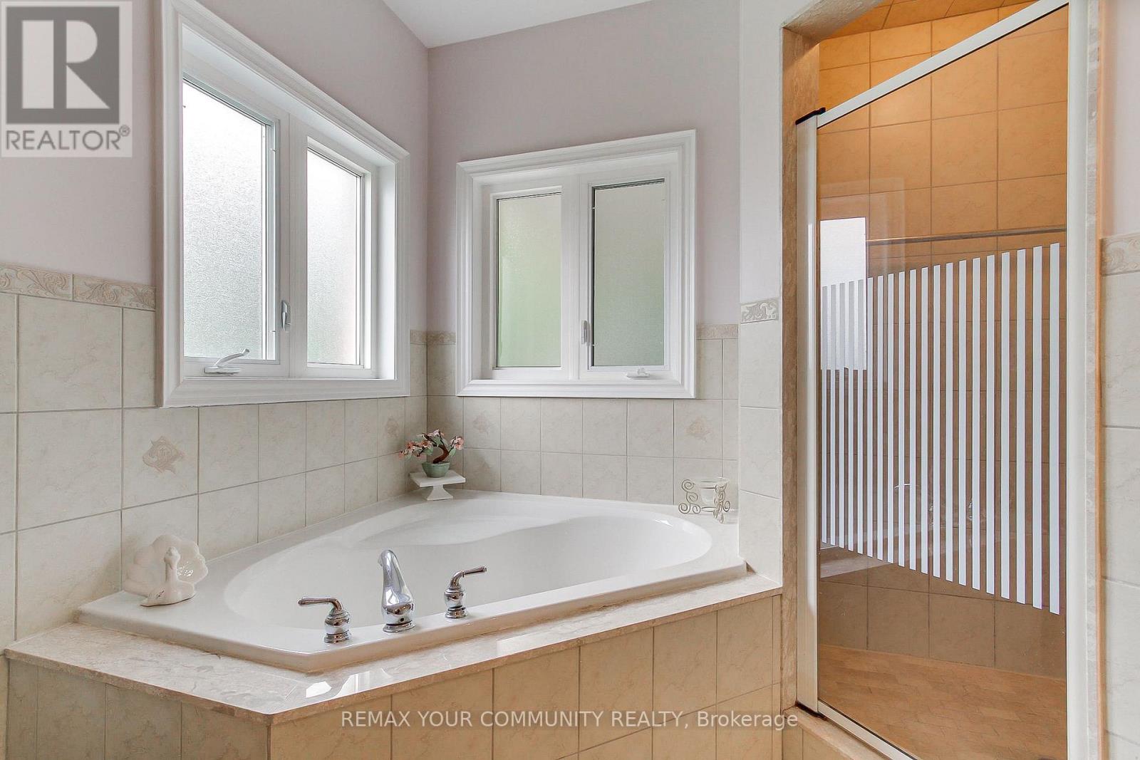 30 Elm Grove Avenue, Richmond Hill, Ontario  L4E 2T1 - Photo 24 - N13722608