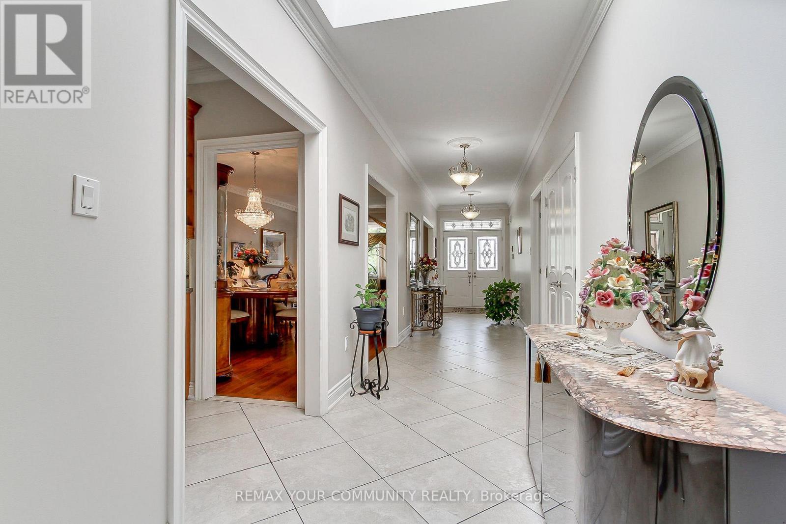 30 Elm Grove Avenue, Richmond Hill, Ontario  L4E 2T1 - Photo 5 - N13722608