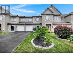 19 BILBROUGH STREET, Aurora, Ontario