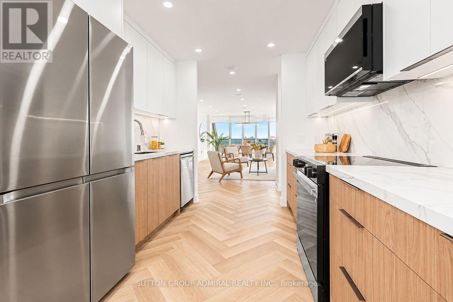 Ph110 - 7250 Yonge Street, Vaughan, Ontario  L4J 7X1 - Photo 10 - N13722680