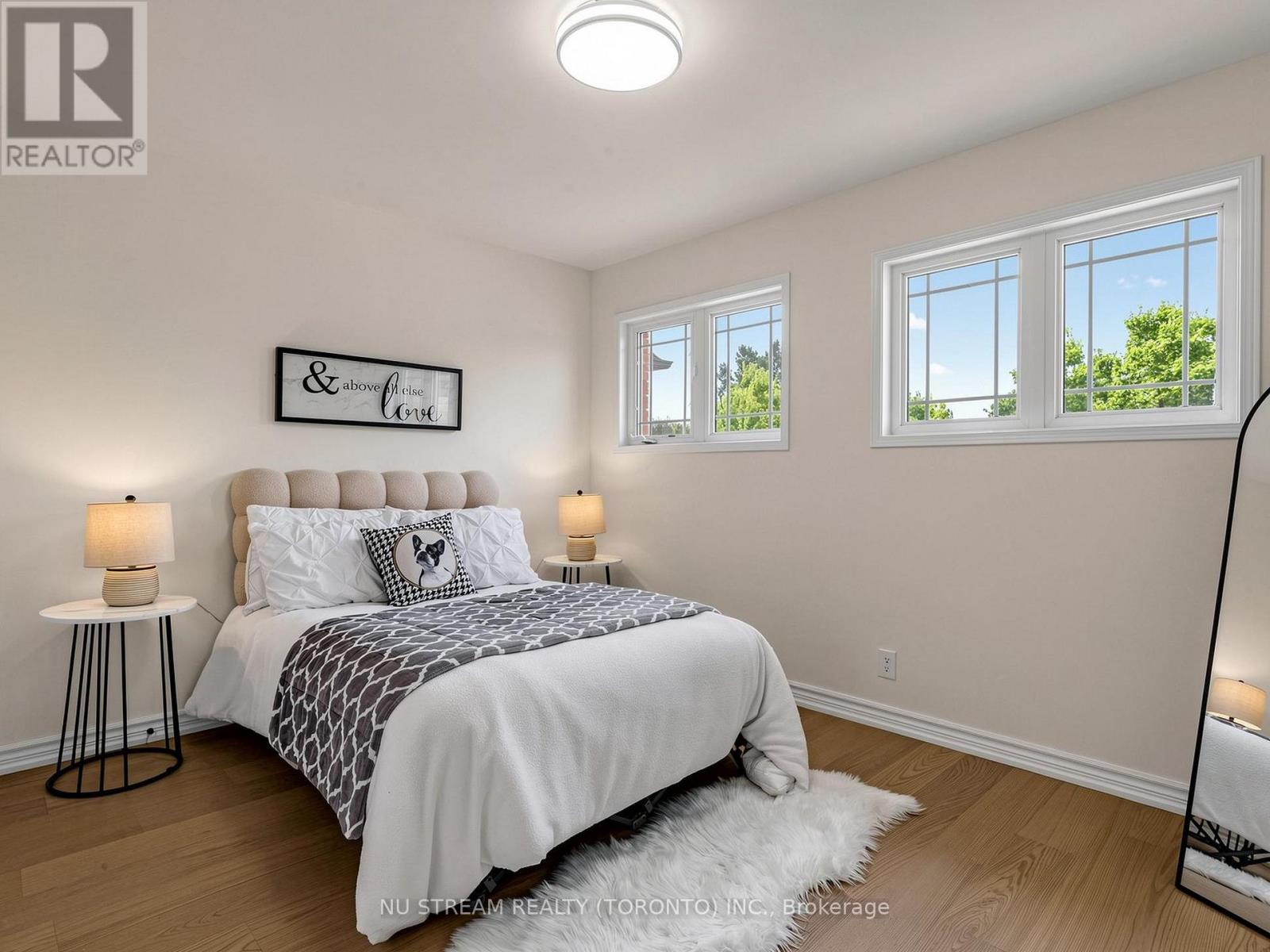 157 Bilbrough Street, Aurora, Ontario  L4G 7X1 - Photo 13 - N13722684