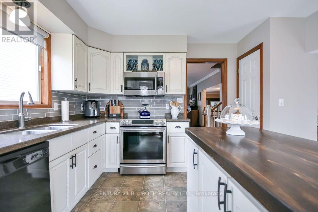 377 Mary Street, Orillia, Ontario  L3V 3G2 - Photo 11 - S13722600