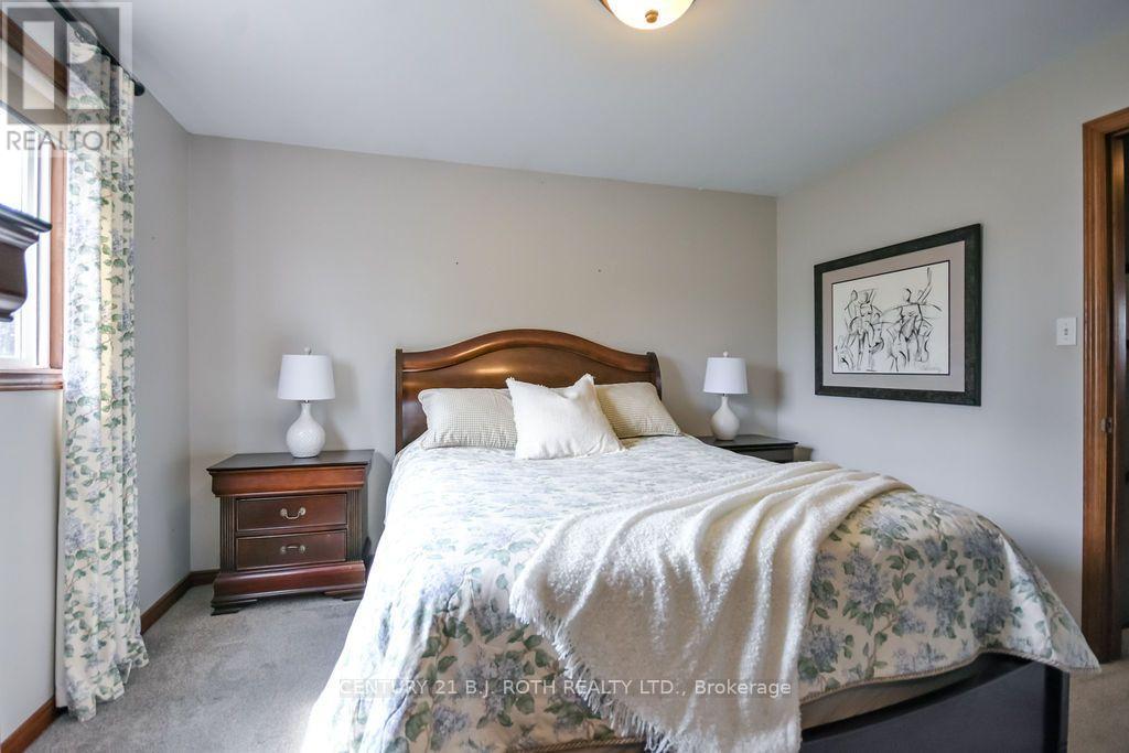377 Mary Street, Orillia, Ontario  L3V 3G2 - Photo 20 - S13722600