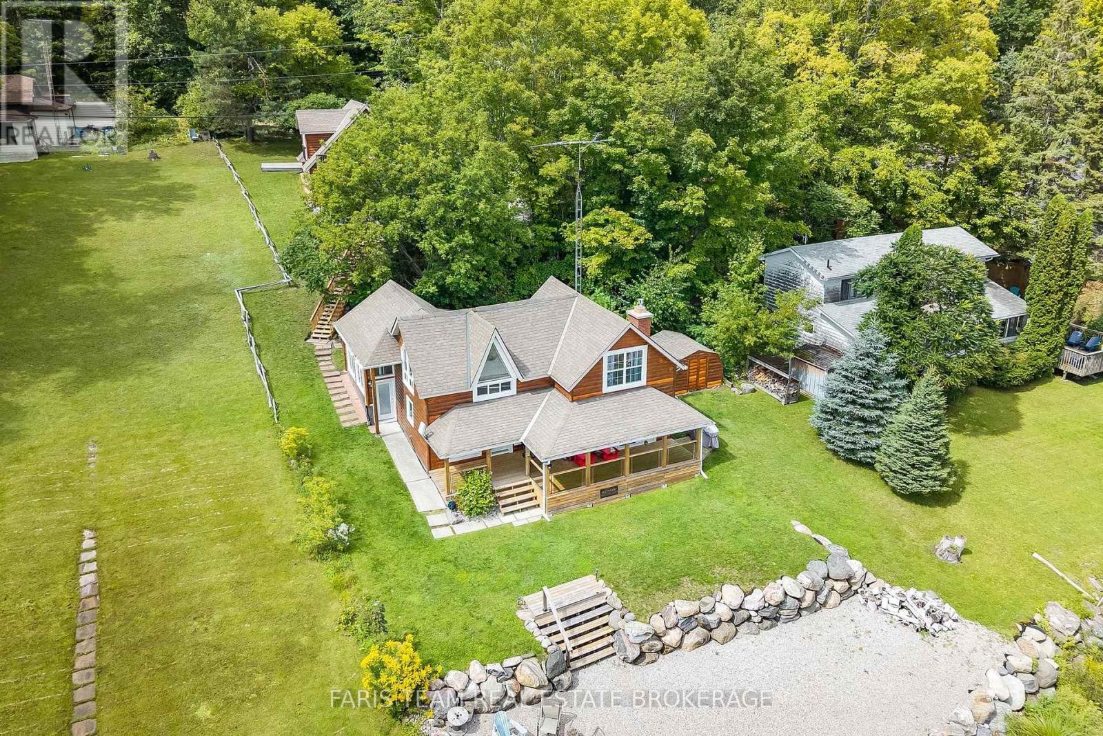 375 CHAMPLAIN ROAD, Penetanguishene, Ontario