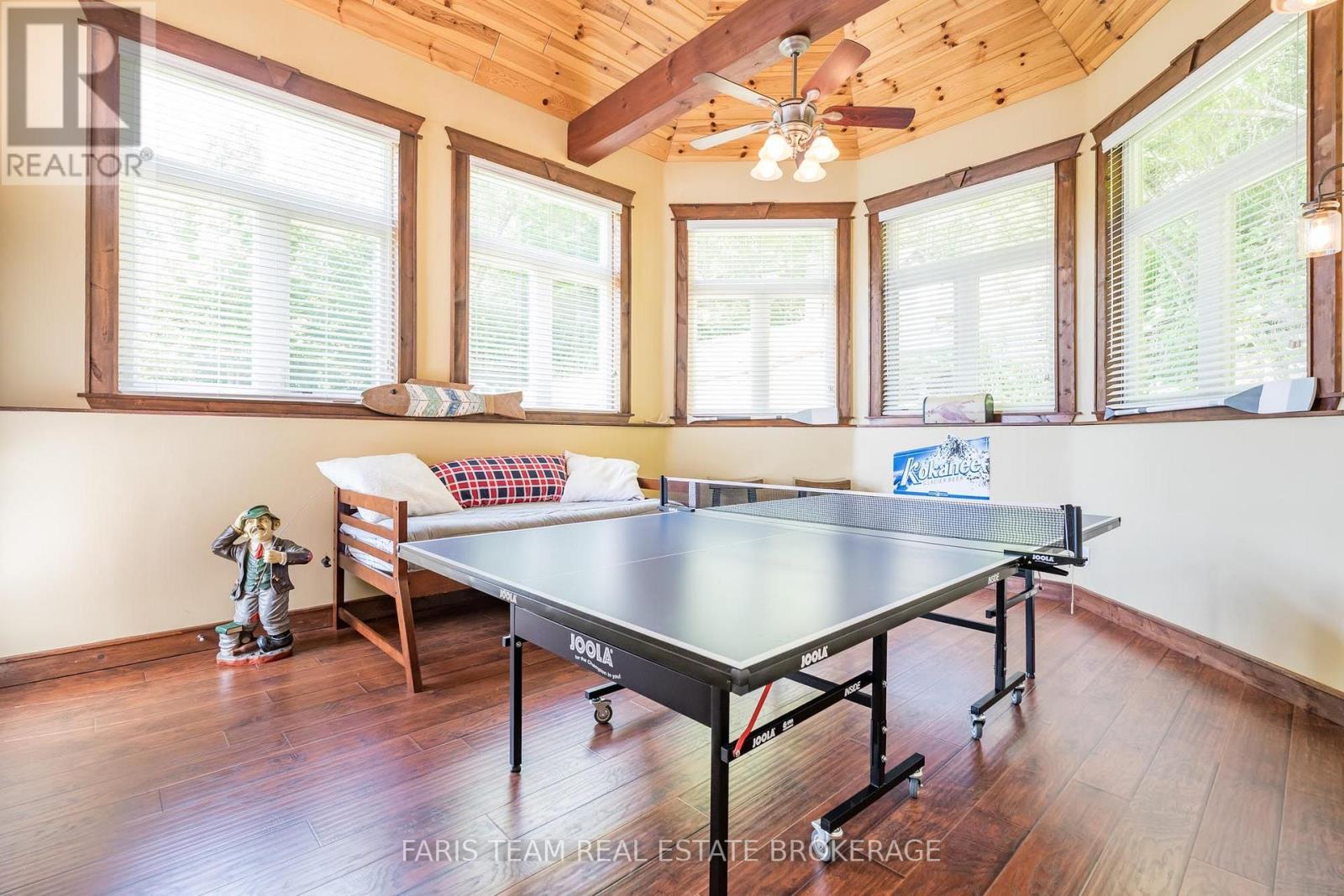 375 Champlain Road, Penetanguishene, Ontario  L9M 1S3 - Photo 16 - S13722636